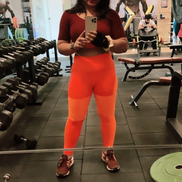 Nike limited edition trackpant - Picture 3 of 3
